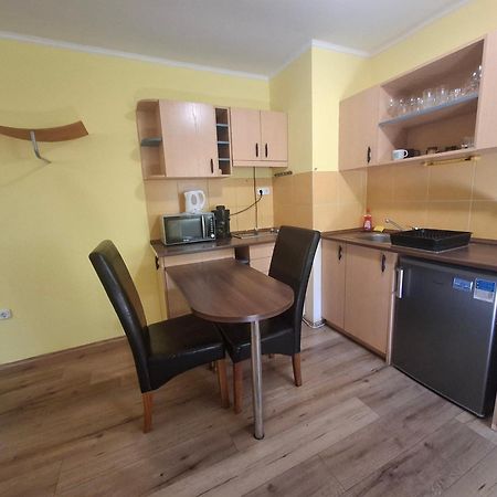 Ilona Apartmanhaz Siofok Exterior photo