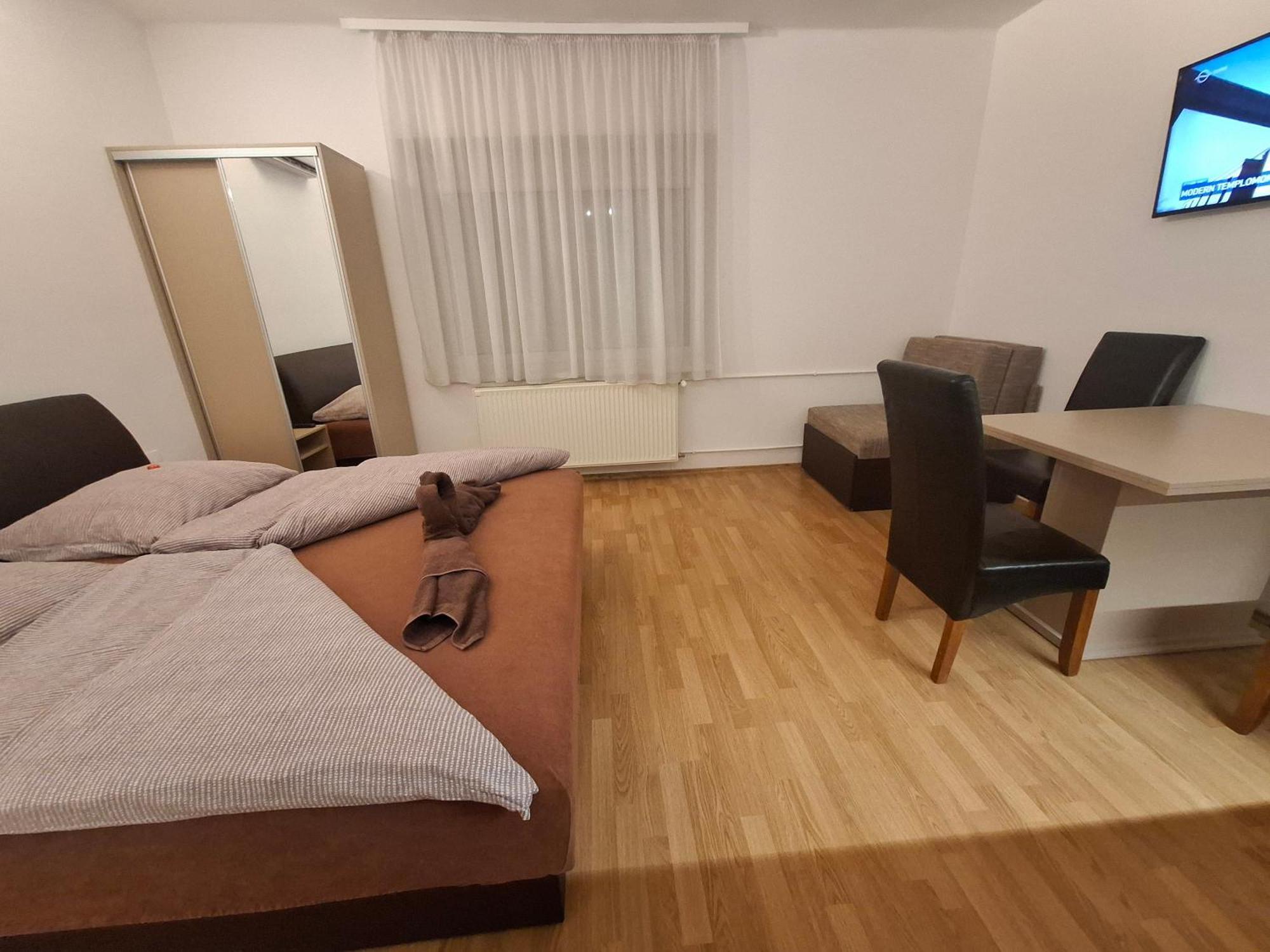 Ilona Apartmanhaz Siofok Exterior photo